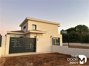 villa à la vente -   83170  BRIGNOLES, surface 136 m2 vente villa - UBI463839077